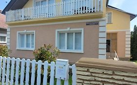 Azta Central Apartments